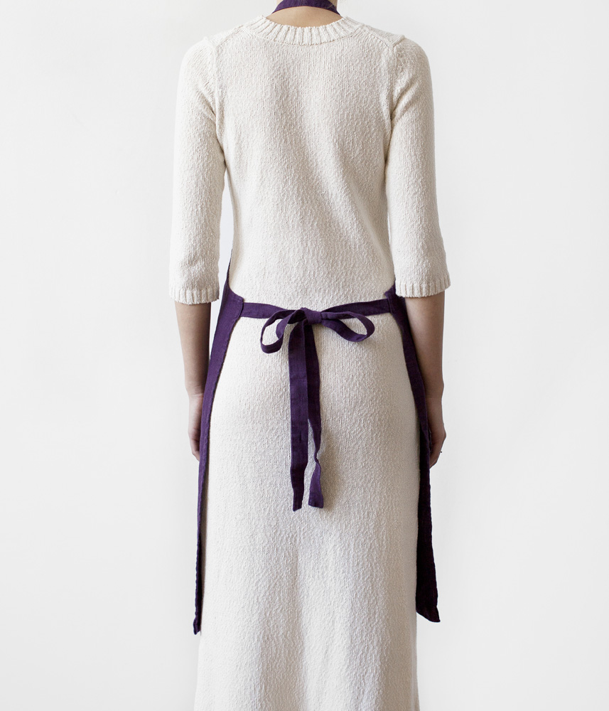 deep-purple-daily-apron-linen-tales-3.jpg