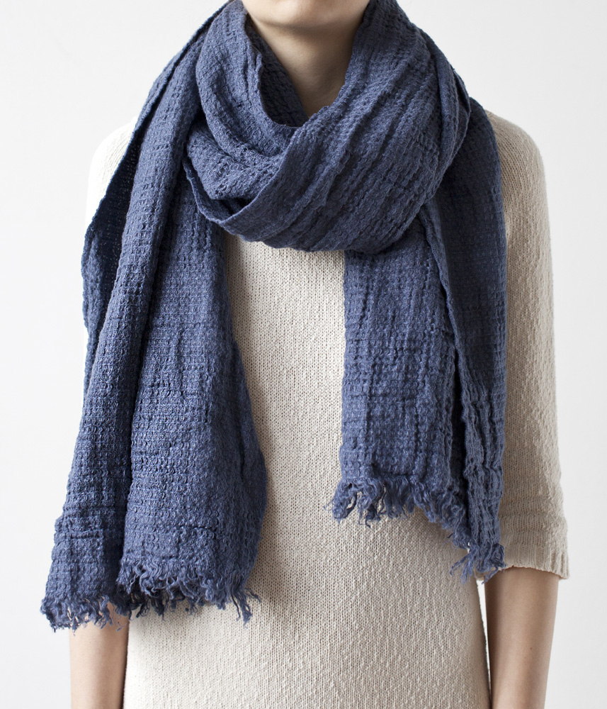 linen_tales_Scarf_Navy2.jpg