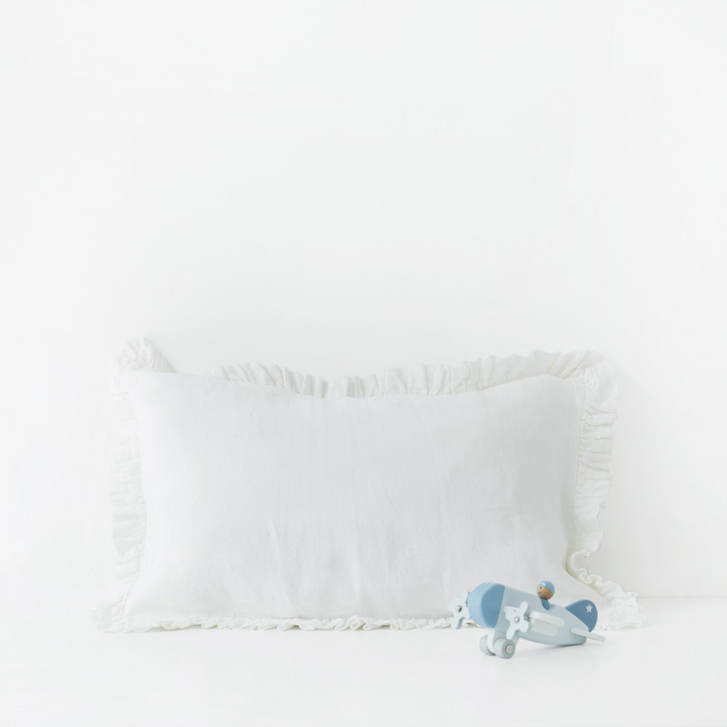 White Frilled PIllow Case 2.jpg